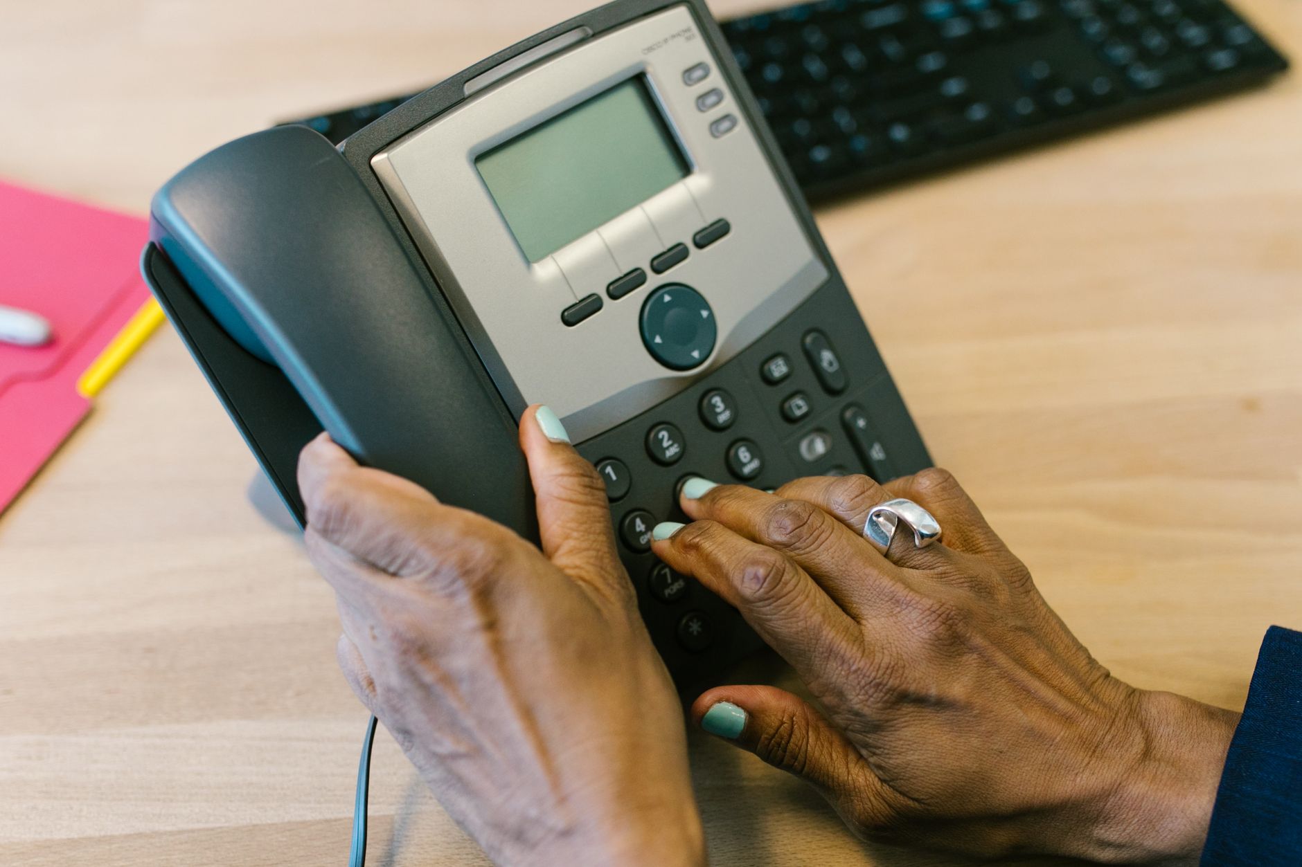 Google Ads Clicks No Calls: Why Service Businesses Lose Leads